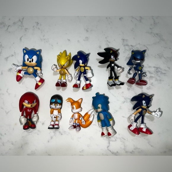 Colorful Hedgehog Character Figurine Set - Picture 4 of 16